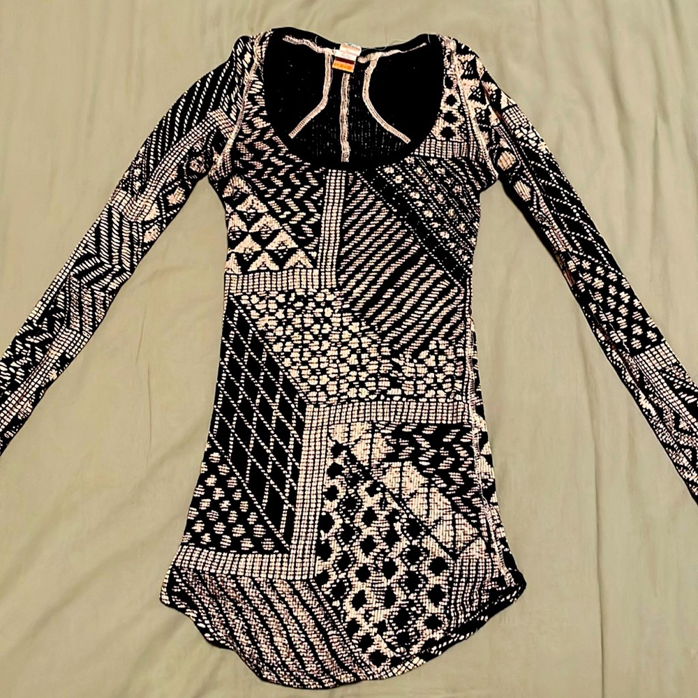 Free people pattern top XS